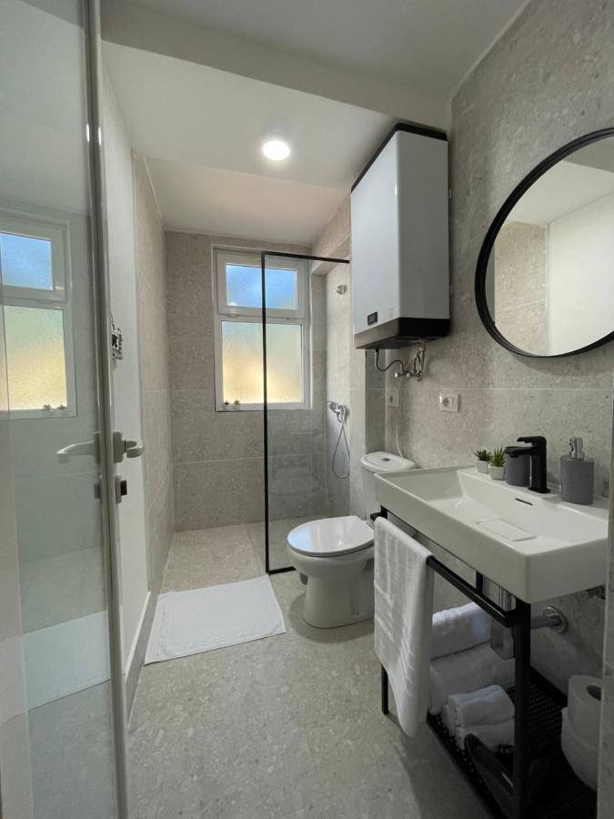 Vela Apartaments 4 Sarande Exterior photo