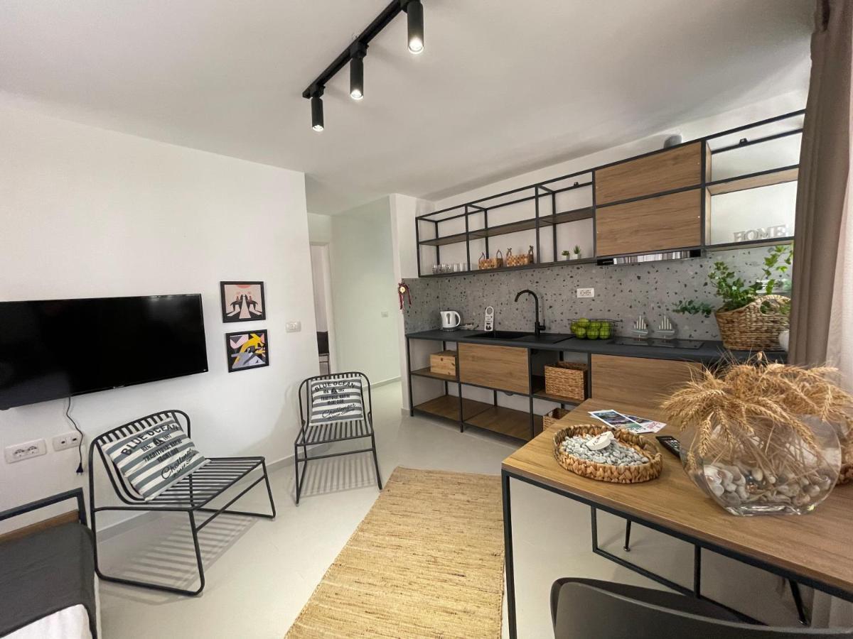 Vela Apartaments 4 Sarande Exterior photo